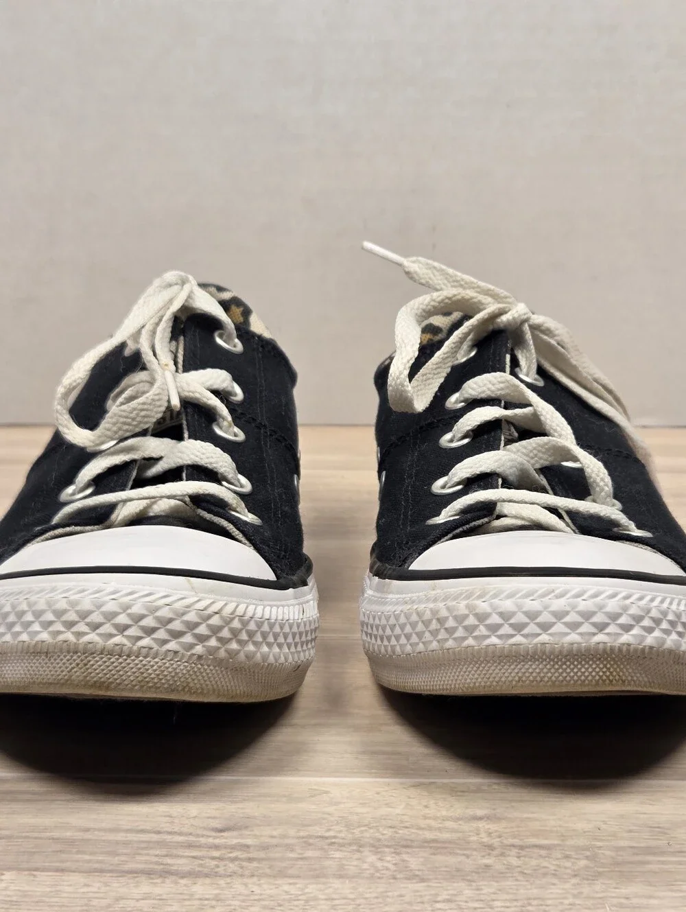 Converse black ctas